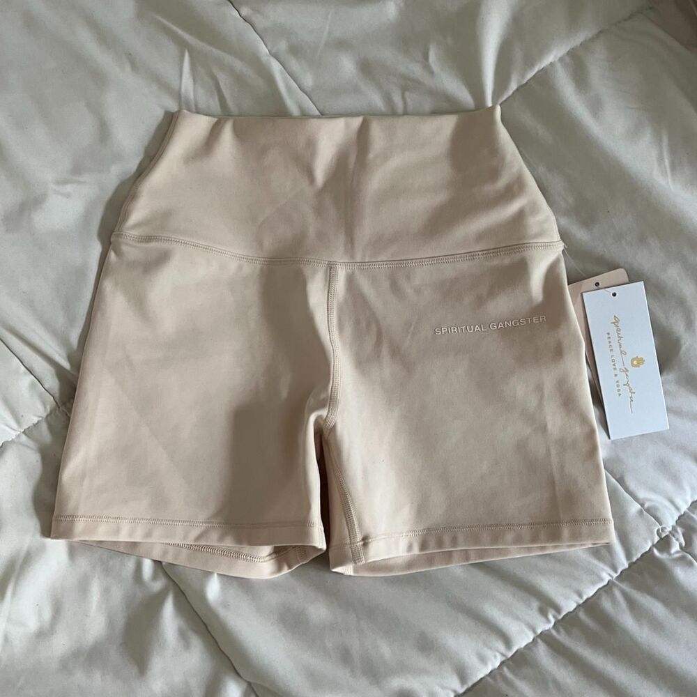 NWT Light Peach/Cream Spiritual Gangster Biker Yoga Shorts Size XS
